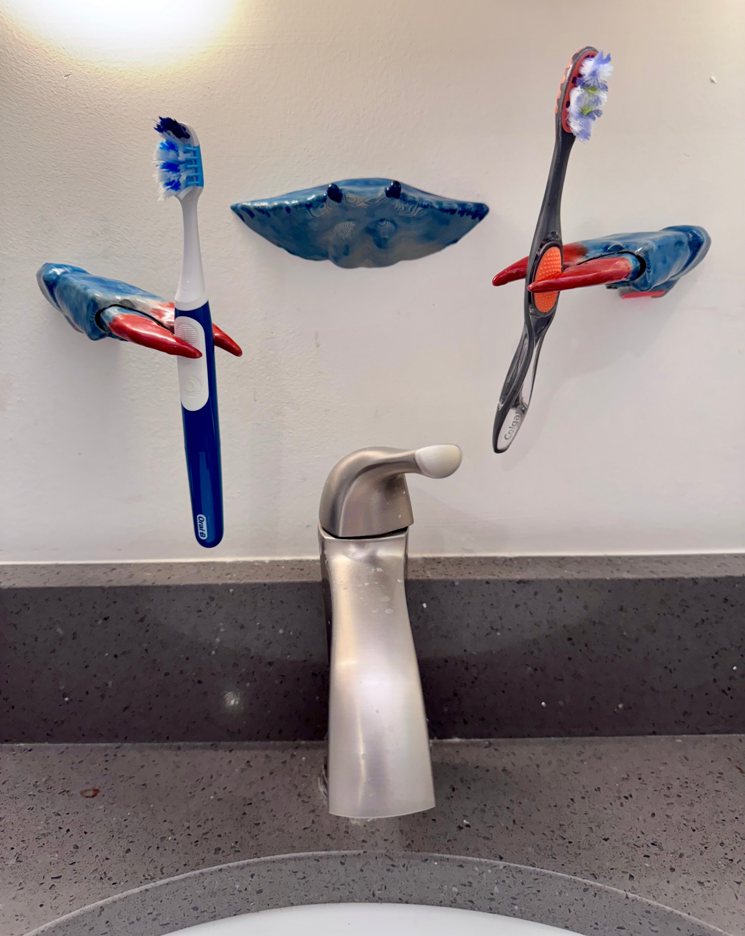 Blue crab toothbrush holder