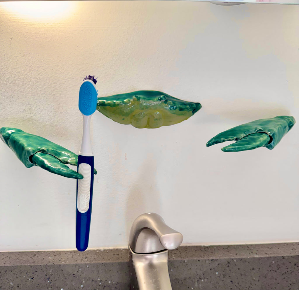 Green crab toothbrush holder