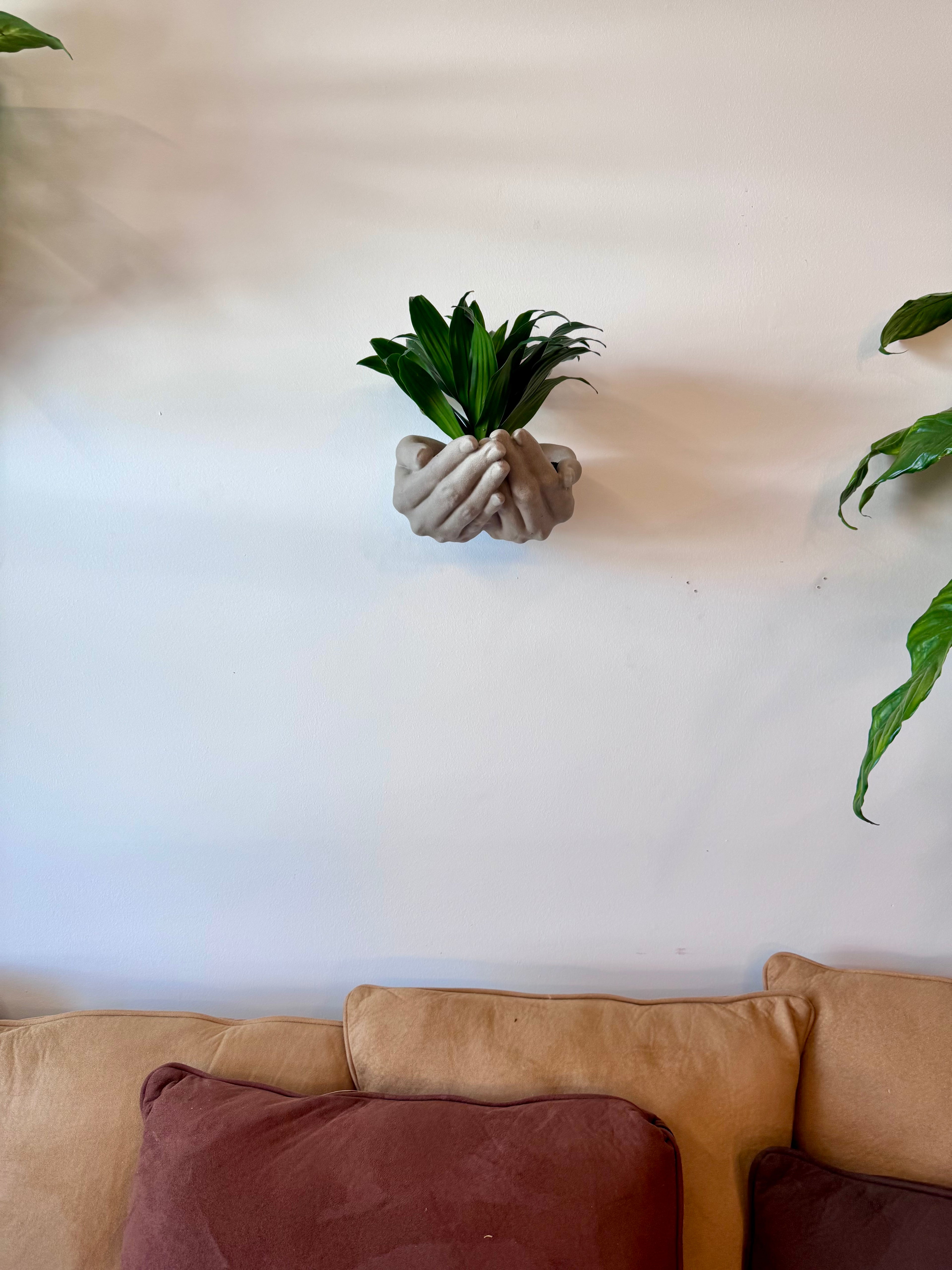 Two hand wall planter